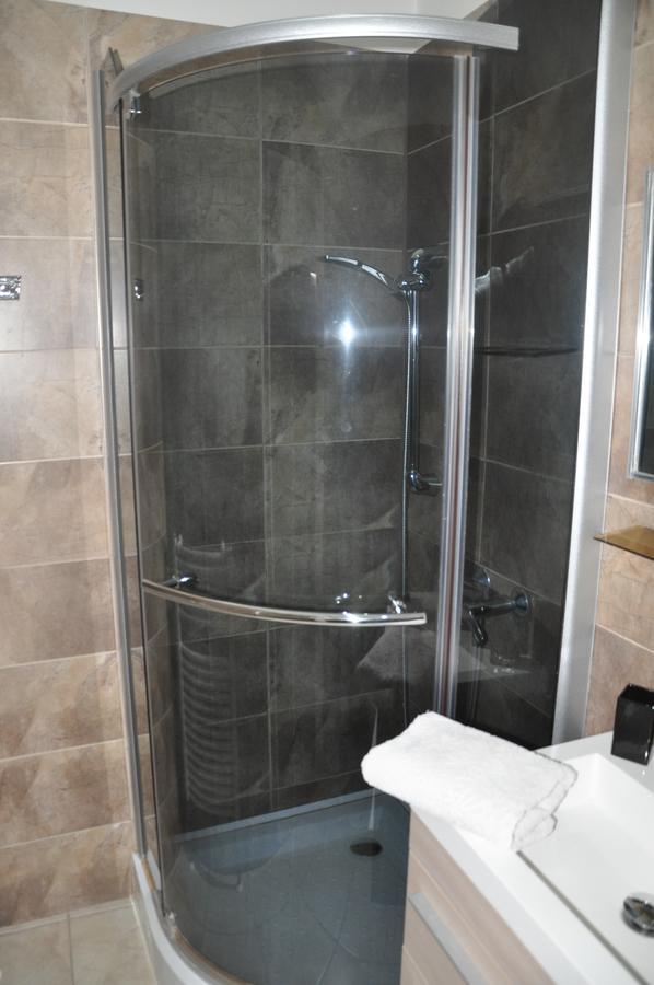 Apartman Lukas Карлови Вари Екстериор снимка